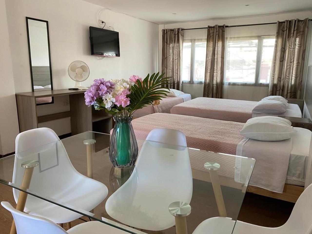 Hotel Y Restaurant Isidora Αρίκα Εξωτερικό φωτογραφία